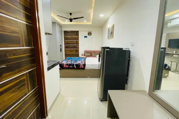 Solitaire Suites Room 3